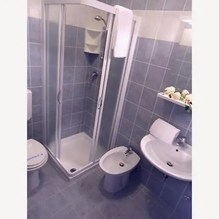 Spend Your By The Pool-beahost