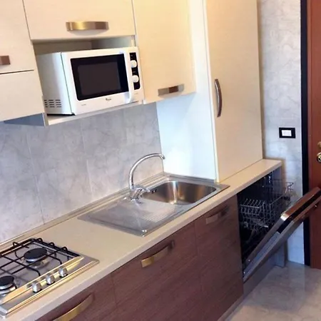 Spend Your By The Pool-beahost Apartmán