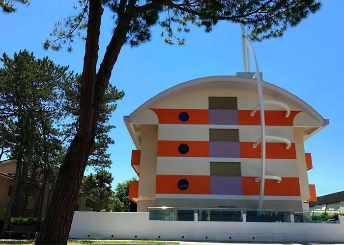 Spend Your By The Pool-beahost * Bibione